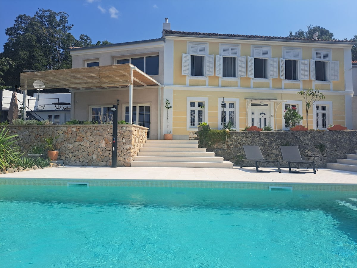 Villa Belvedere - Holiday home with sea view in Croatia, Villa Belvedere - Holiday home with sea view in Croatia - Crikvenica Crikvenica